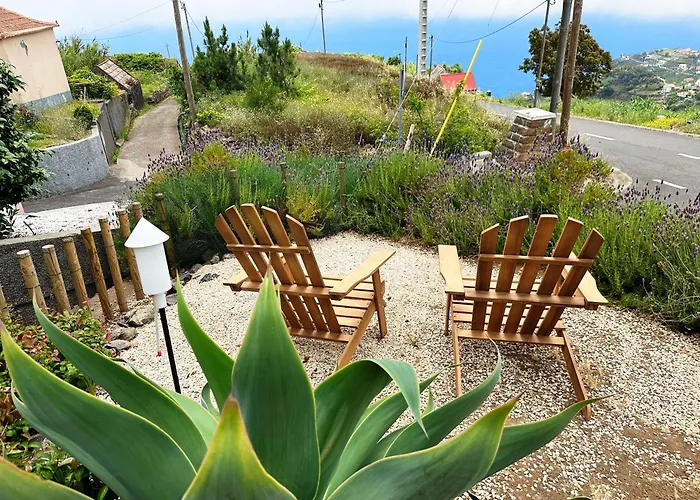 The L Lodge, Ocean View Private Garden