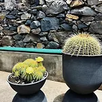 The L Lodge, Ocean View Private Garden 里贝拉布拉瓦