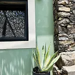 The L Lodge, Ocean View Private Garden 别墅 *
