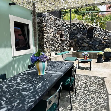 Villa The L Lodge, Ocean View Garden