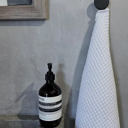 Villa The L Lodge, Ocean View Garden