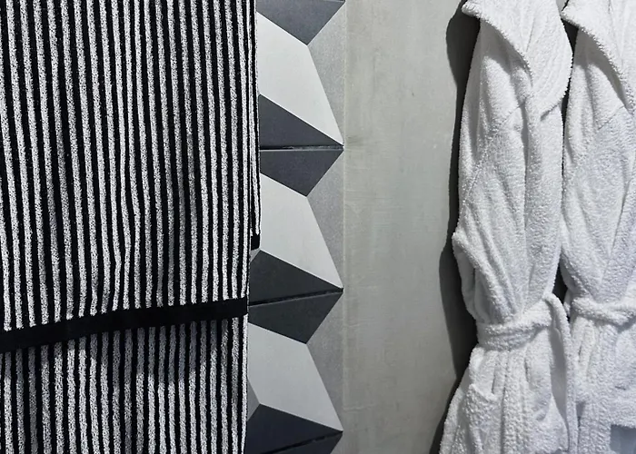 The L Lodge, Ocean View Private Garden 里贝拉布拉瓦