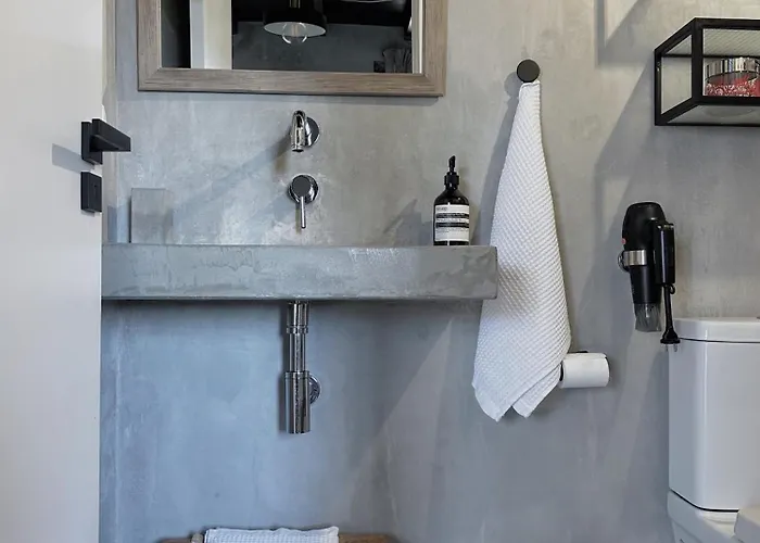 The L Lodge, Ocean View Private Garden 别墅 *